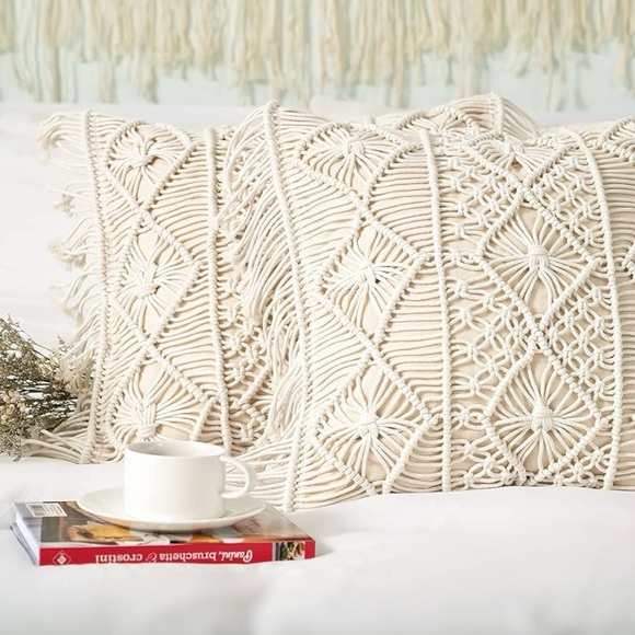 NWT Handmade Macrame Boho Boutique Pillow Cases W/Inserts - Picture 3 of 10